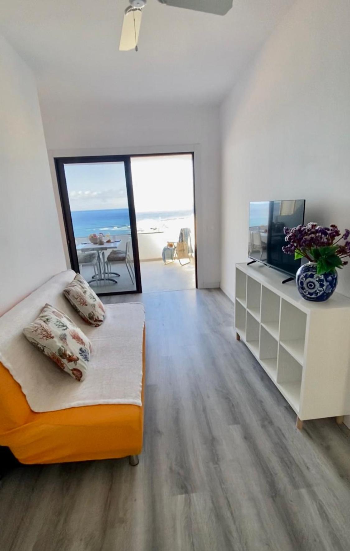 ארונה Vista Maravilla , Playa De Los Cristianos מראה חיצוני תמונה
